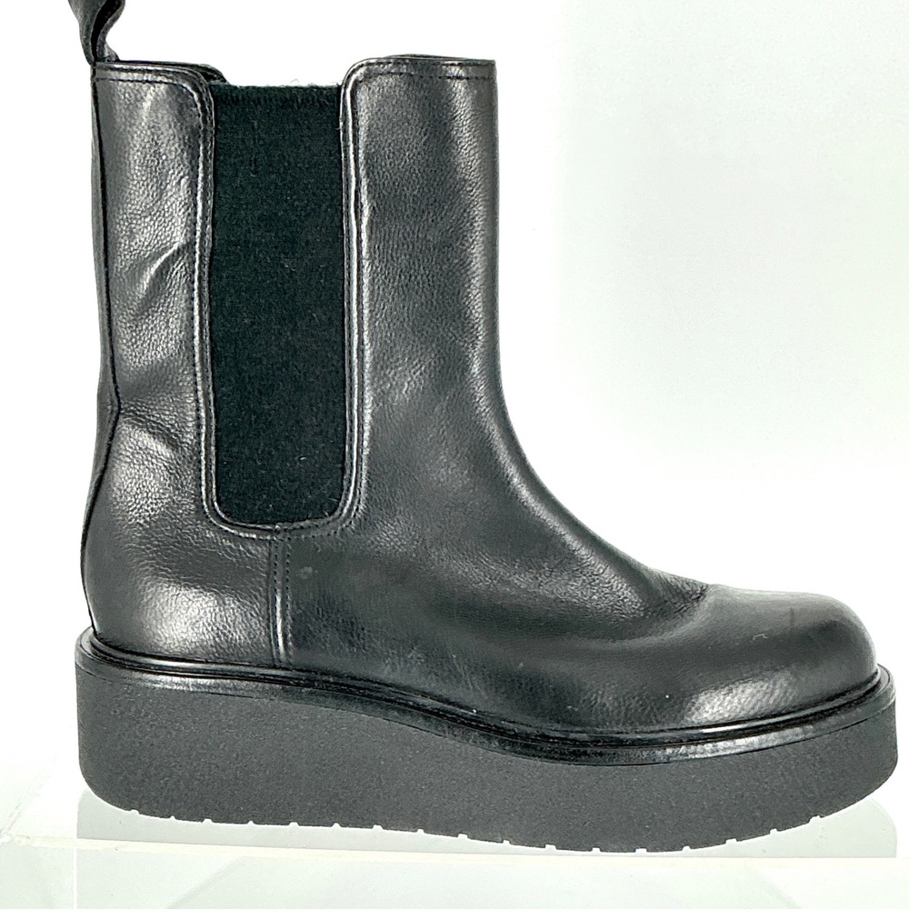 Vince. Size 7 Black‎ Leather Platform Chelsea Boots Water Repellent Pinecrest